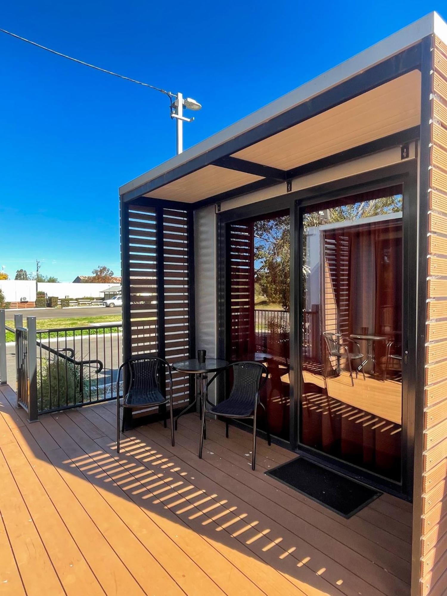 Roma Aussie Tourist Park Motel Bagian luar foto